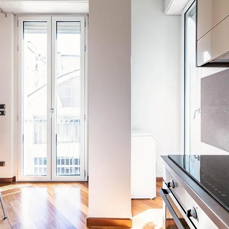 Apartment Easylife - Moderno Rifugio In Zona Bocconi *